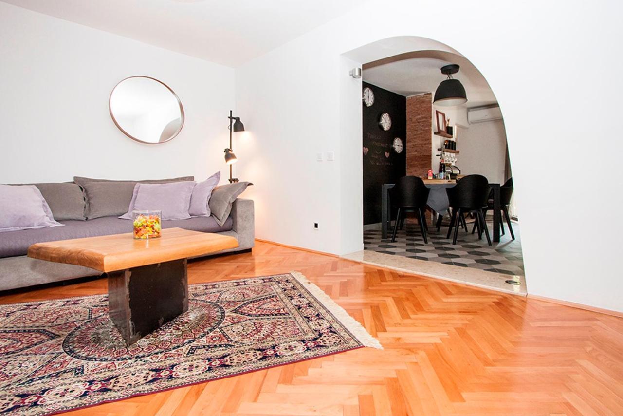 Casa Villa Carducci 罗维尼 外观 照片