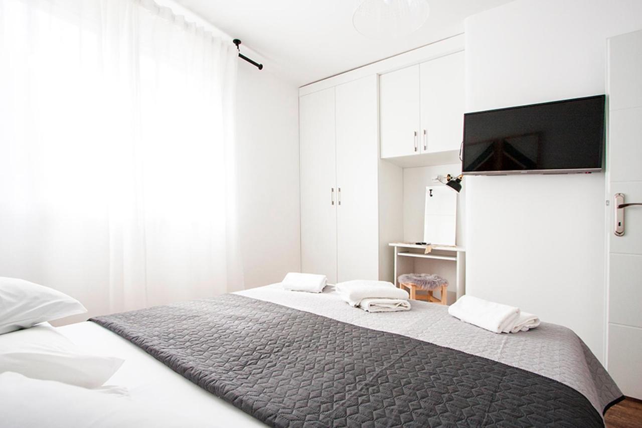 Casa Villa Carducci 罗维尼 外观 照片