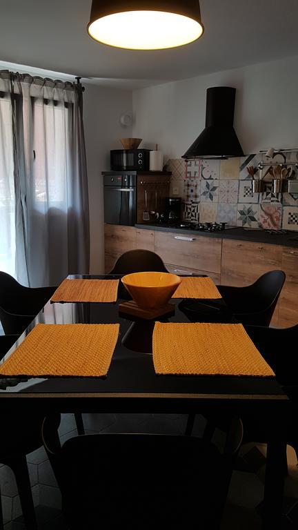 Casa Villa Carducci 罗维尼 外观 照片