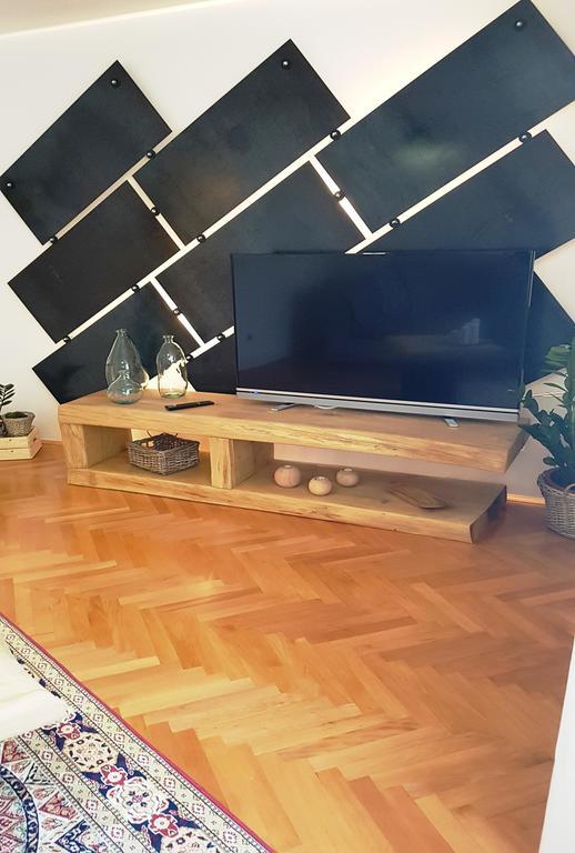 Casa Villa Carducci 罗维尼 外观 照片